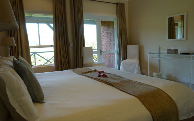 Redbourne Country Lodge- Lion Roars Hotels & Lodges