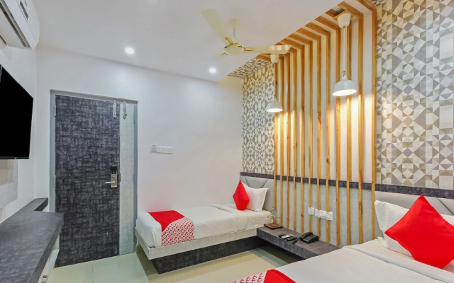 Hoysala Inn By OYO Rooms