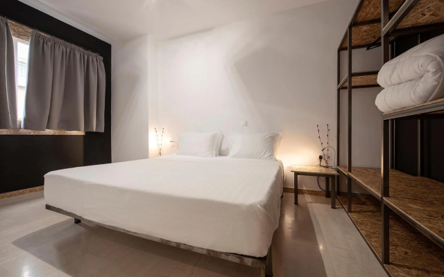 Piraeus Premium Suites