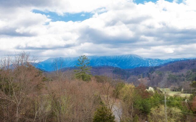 Whispering Pines 532