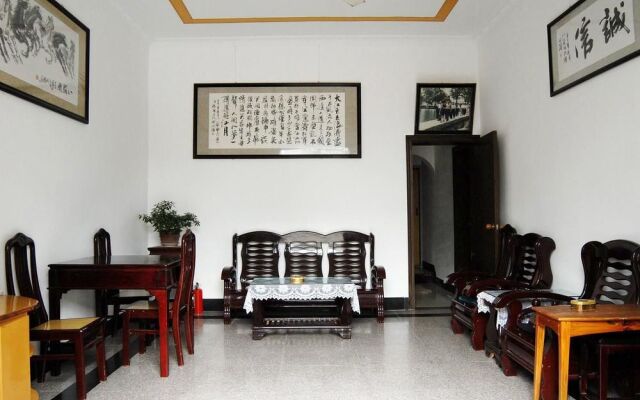 Huqinlou Inn
