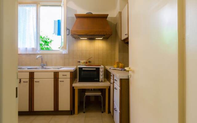 Secret Garden Apartment