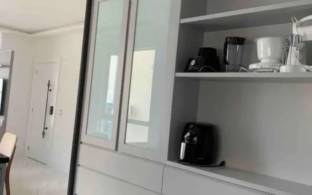 Apartamento NOVO, 1 quadra do mar