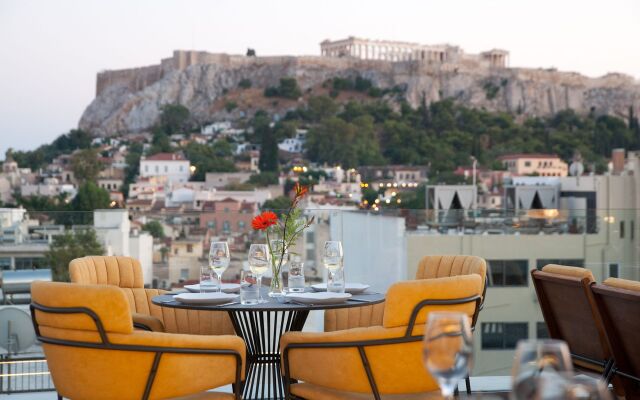 Athens Utopia Ermou