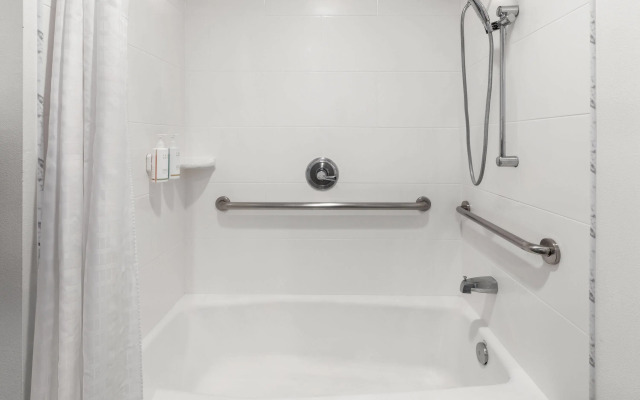 Days Inn by Wyndham Arroyo Grande/Pismo Beach