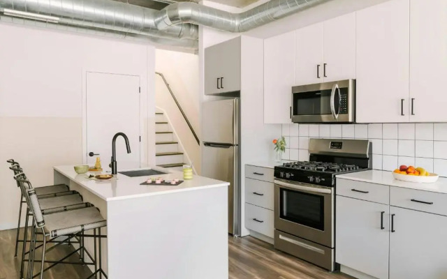 Sonder by Marriott Bonvoy The Opal Apartments River North