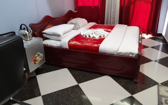 Gr City Hotel
