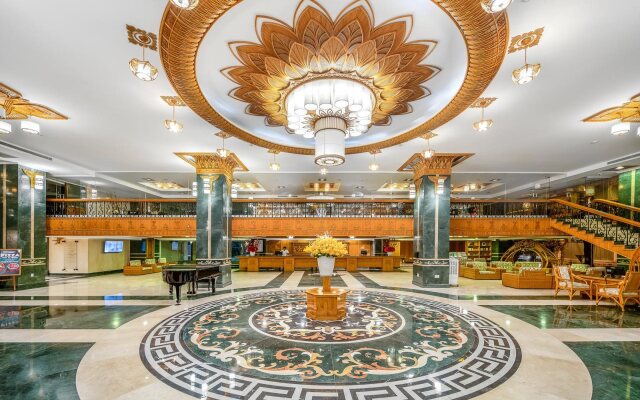 Green Plaza Hotel