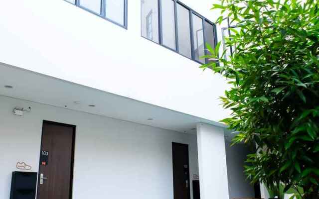 HM Social Karawaci