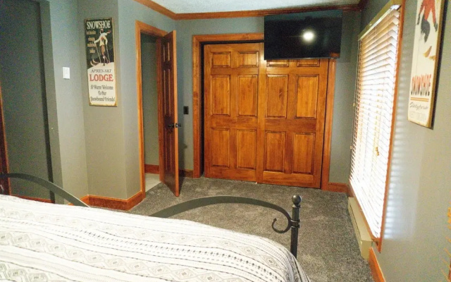 Stemwinder #8:3 Bedroom/3.5 Bath Slopeside