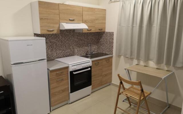 Evan Studio 23
