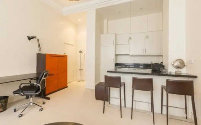 Eson2 - The Dawson Place in Notting Hill