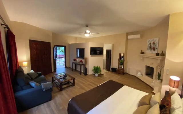 Luxury 7 Bed Villa in Exclusive El Madronal ,marbella, Andalucia