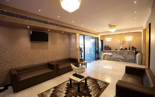 Palette - Grand Seasons (The Business Hotel)