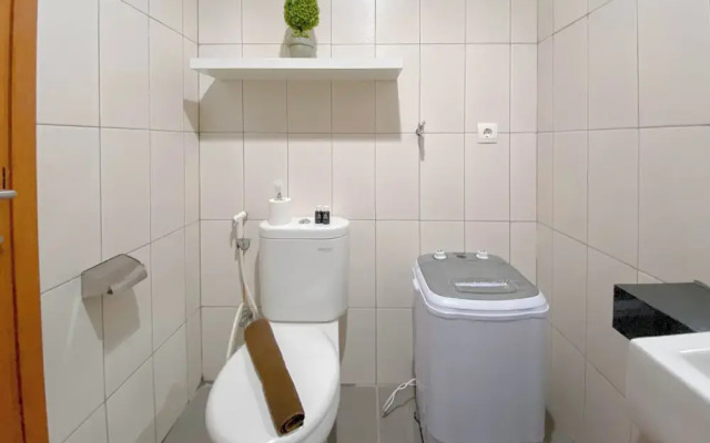The Regal Studio At Dago Suites Apartment