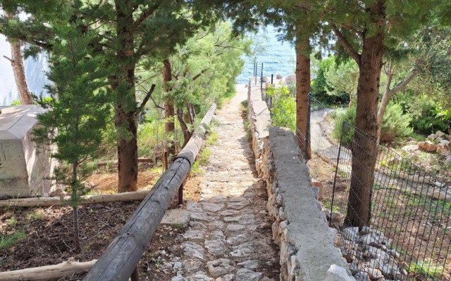 Villa Vesna, 70m from beach