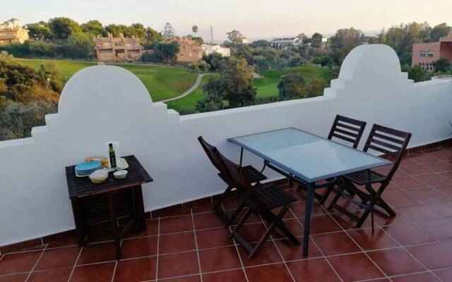 Sunny and spacious apartment with own entrance to pool