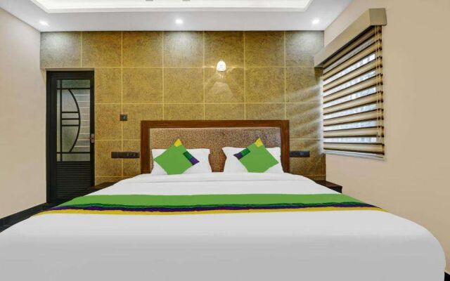 Treebo Pushpak Service Apartment