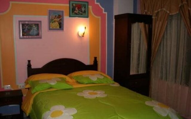 Hostal Canela y Miel