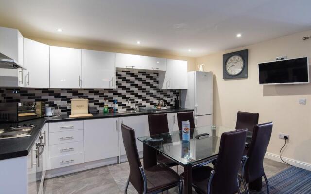 Marine Apartment