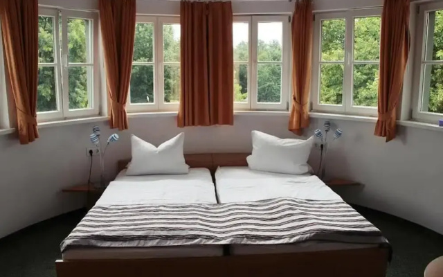 Hotel Volksgarten Mengede - Estia