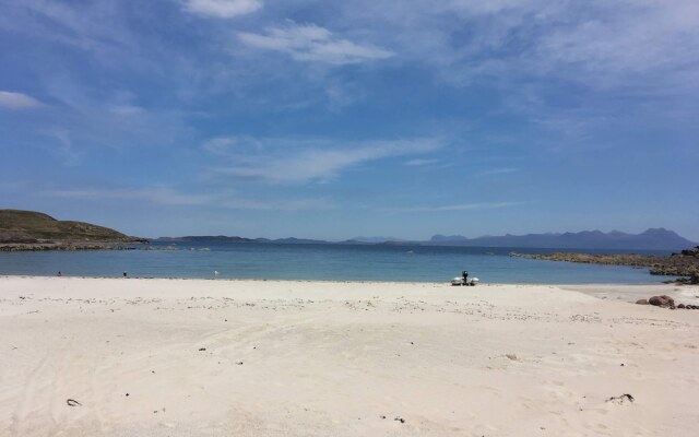 Solas, Ormiscaig, Luxury Coastal Retreat