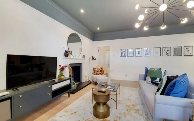 The Heart of South Kensington - Modern & Spacious 1BDR Apartment