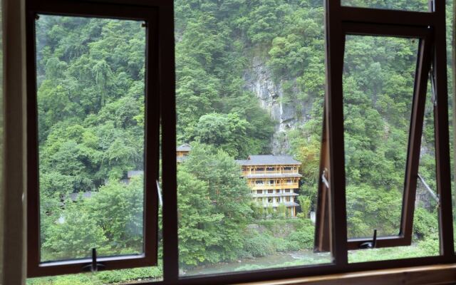 Zhangjiajie One City One Inn