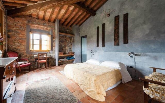 105 Podere La Sterza B&B