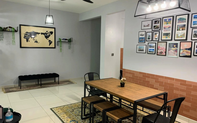 Ammar Sky Home with Swmg Pool & WIFI- Muslim Only