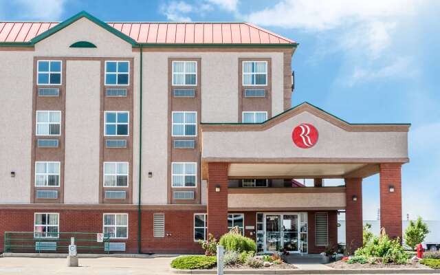 Ramada by Wyndham Sherwood Park