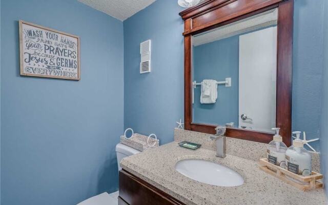 Seashell 19 - Two Bedroom Condo