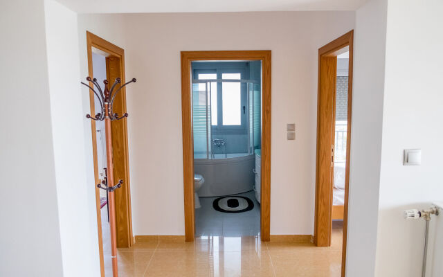 IonionStar Hotel