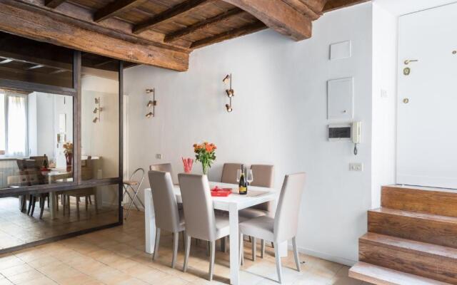 A World Aparts - 13 T. Argentina