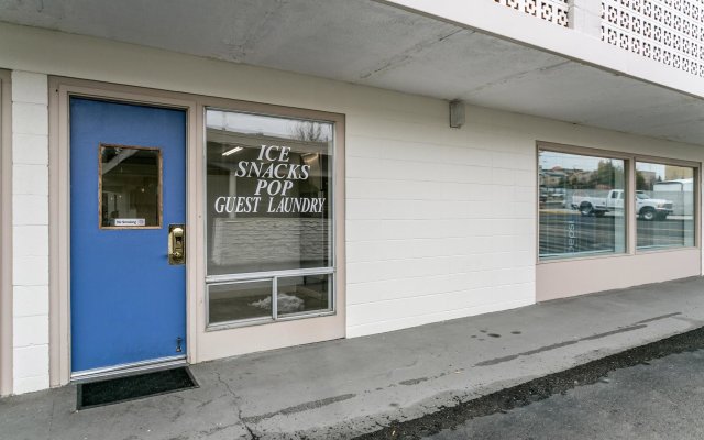 Motel 6 Butte, MT - Historic City Center