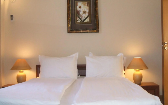 Laguna Beach Resort & Spa