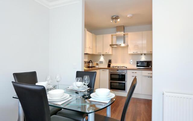 Bright Birchlee Home in Inverurie, Scotland