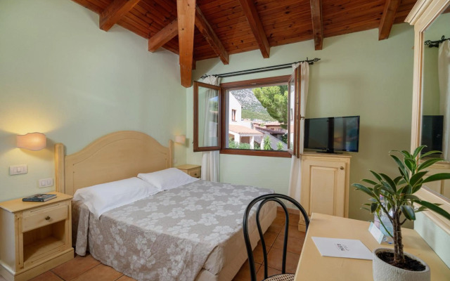 Club Esse Cala Gonone Beach Village
