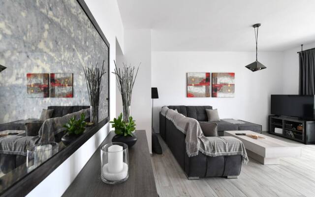 Parikia's Seaside House