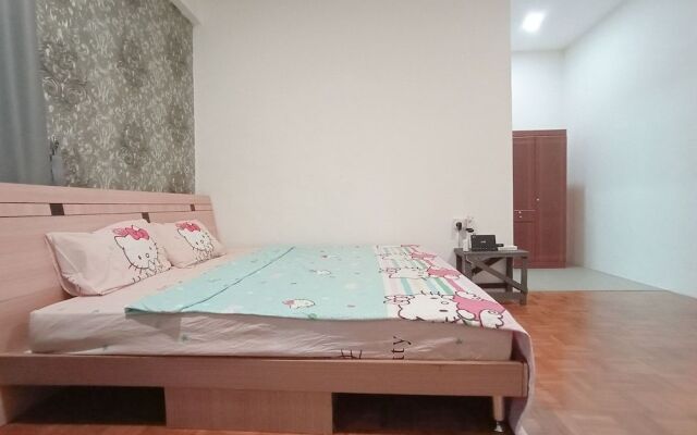 Oyo 90187 Hello Kitty Homestay - Gated Sibu