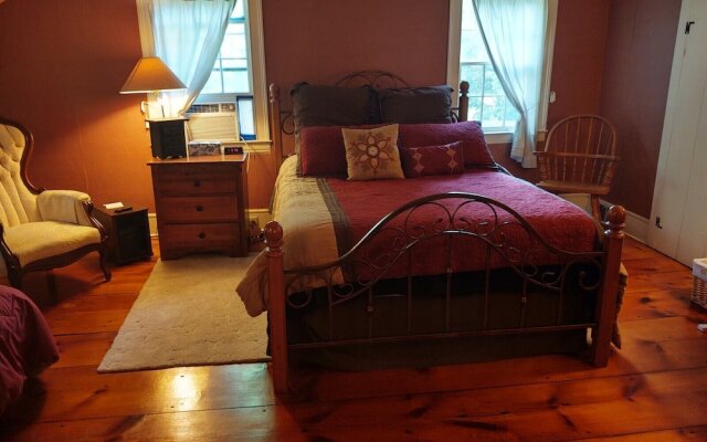 1805 House Bed and Breakfast