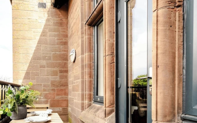 2 The Quadrant Luxury Apartments Hoylake