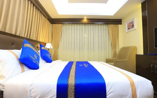 Shangrila Blu Hotel