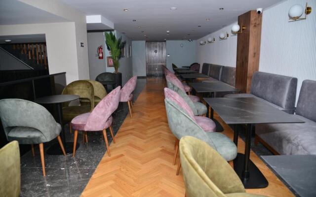 Privilège Oasis Hôtel
