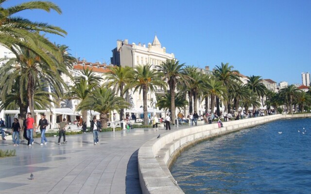 A2 Apartment In The Very Heart Of Split