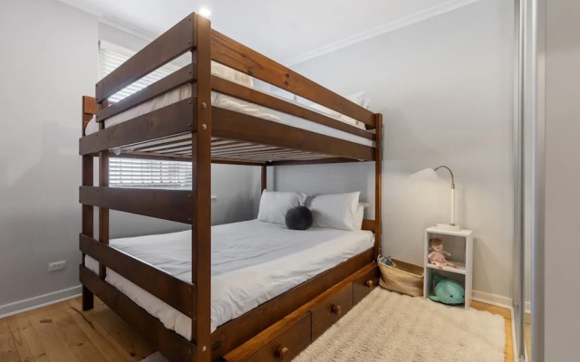 Beachside House With Garage and Outdoor Space – Guest Rooms – Adelaide