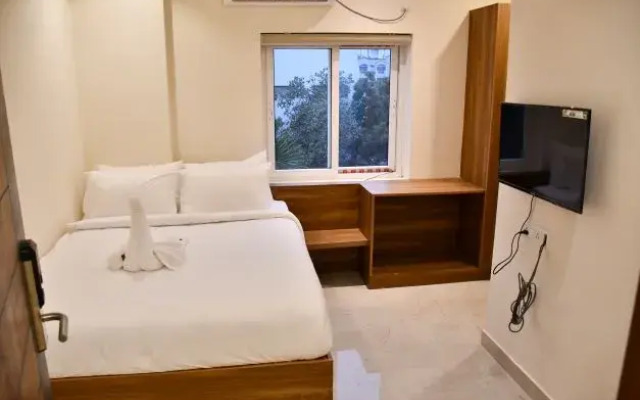 Dhruv Elite And Banquets