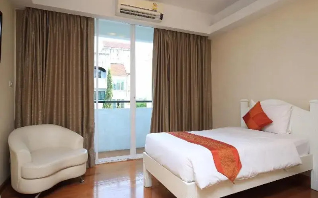 Grandsmile Welnez Condo Pattaya