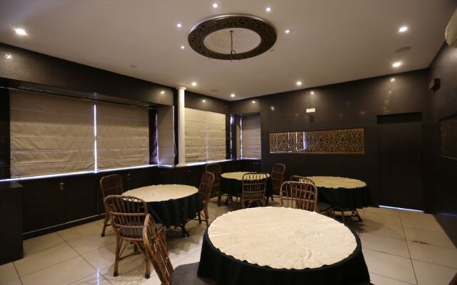 1589 Generation X Hotel