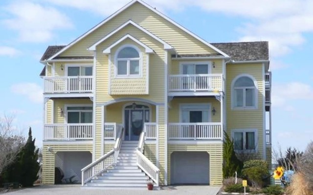 Waters Edge by Long & Foster